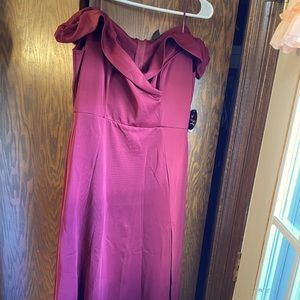 NWT Windsor 1x Burgundy Dress